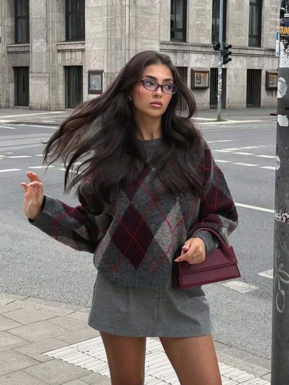 Sookaug Vintage Fashionable Argyle Knit Sweater For Women, Loose Fit Versatile
